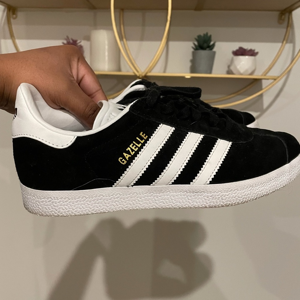 Adidas Gazelle Sneakers Size 8